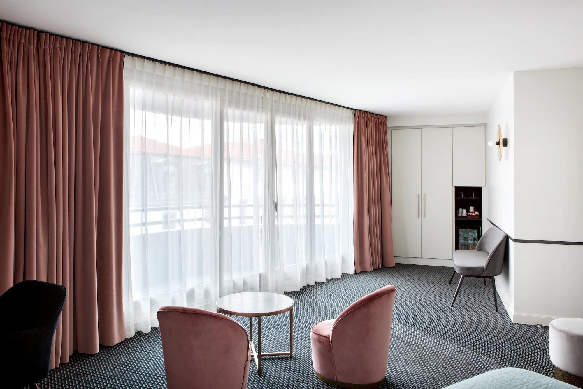 Western Du Pont Wilson Hotel 4*