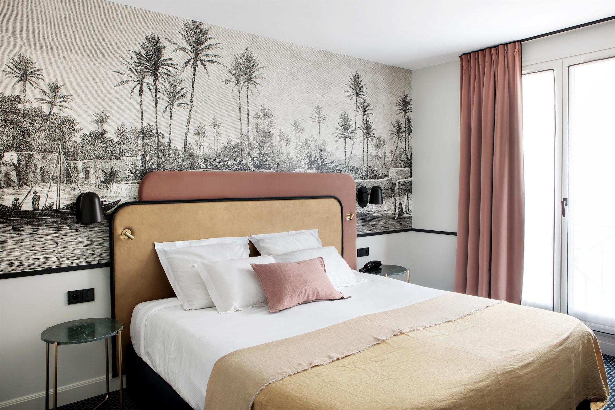 Western Du Pont Wilson 4* Lyon