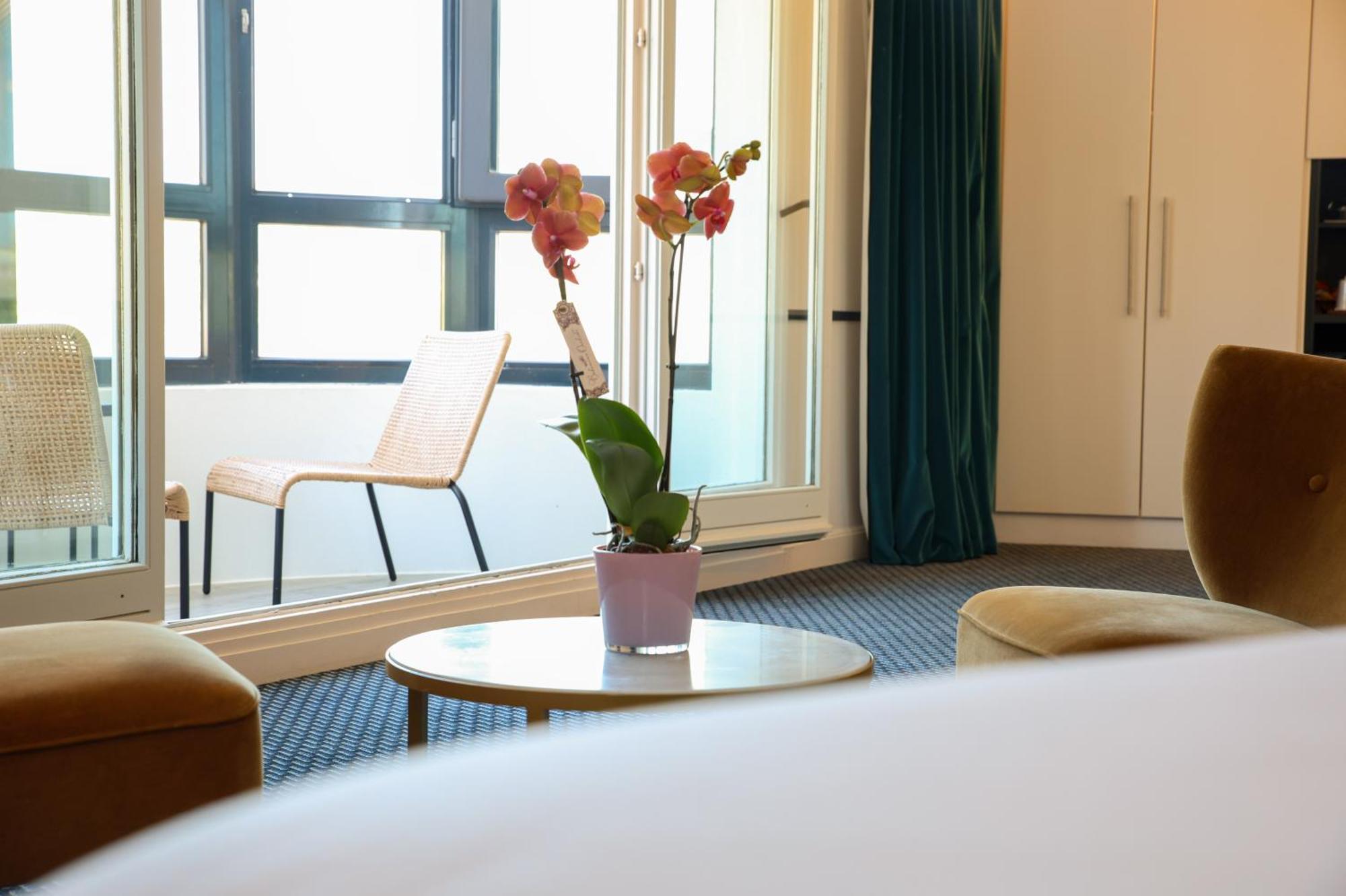 Western Du Pont Wilson 4*
